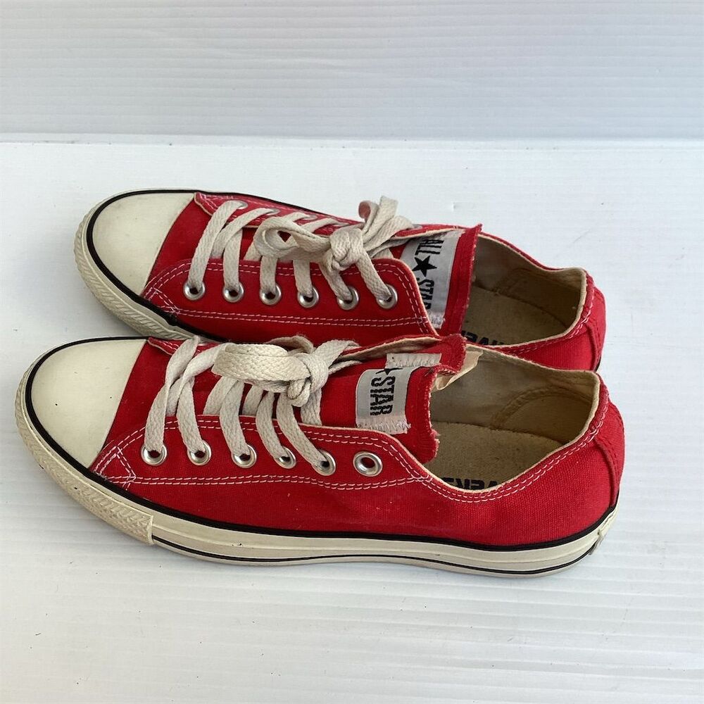 Converse Chuck Taylor‎ All Star Low Top Red Sneakers Unisex Size 8/10 - Picture 4 of 7
